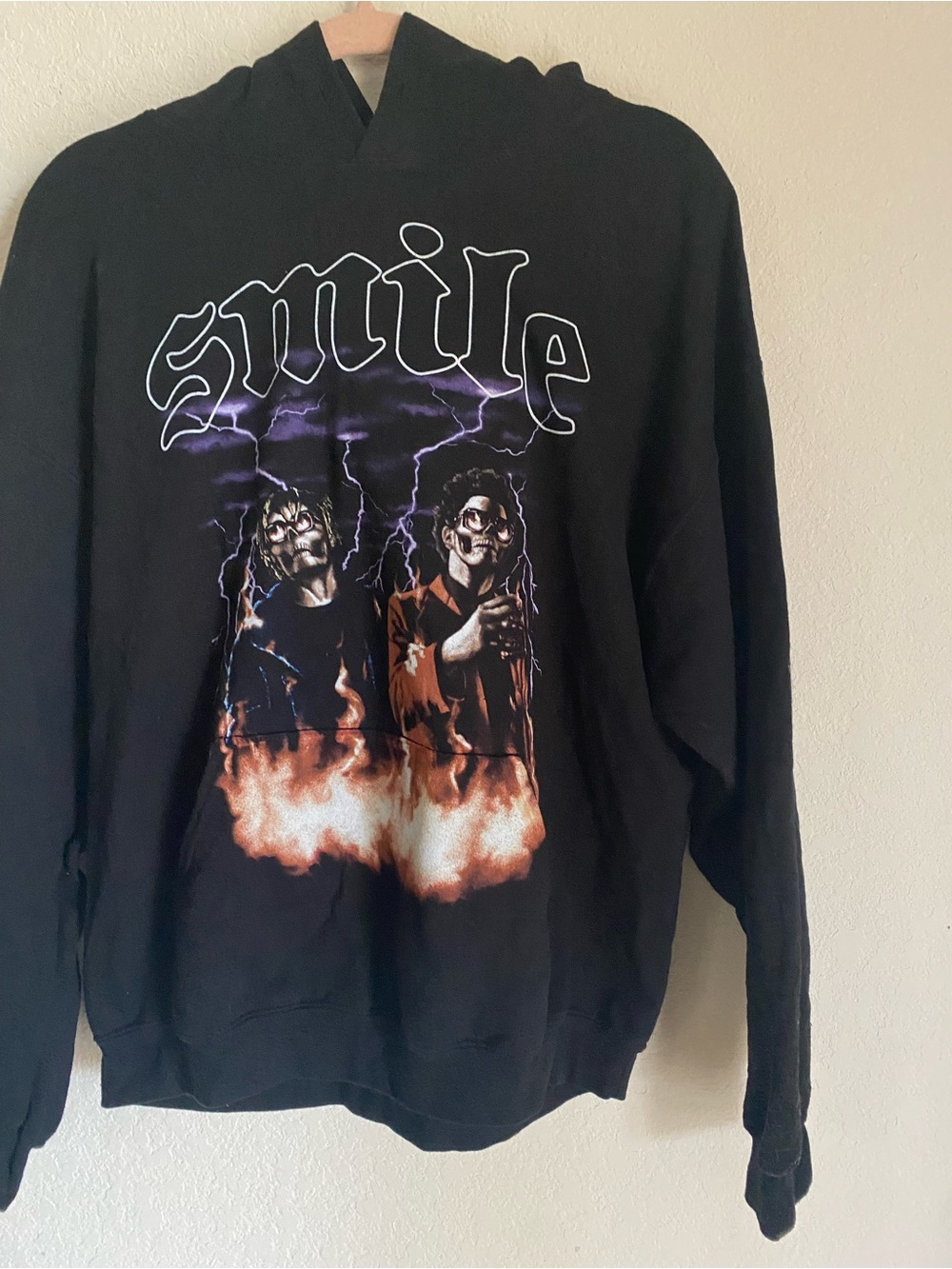 The Weeknd XO x Juice WRLD 999 Club Goth Black Graphic Smile Hoodie Sweatshirt - Picture 7 of 14